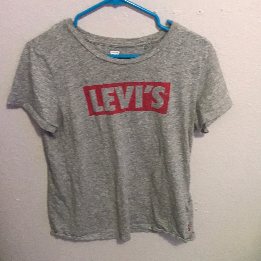 Basic grey Levi’s short sleeved medium shirt